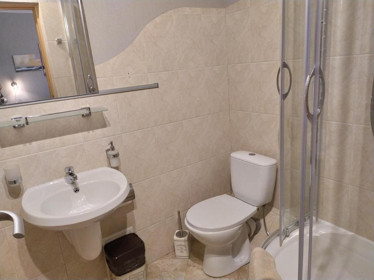 Great View Apartaments Near Lavra Kyiv Exterior photo