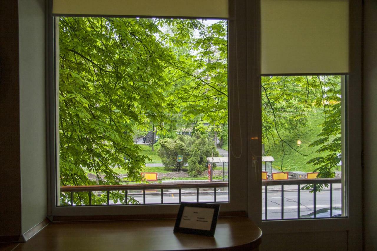 Great View Apartaments Near Lavra Kyiv Exterior photo