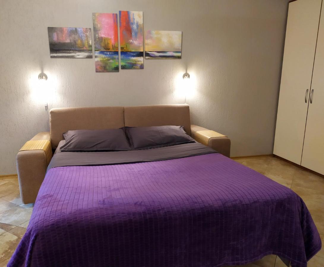 Great View Apartaments Near Lavra Kyiv Exterior photo